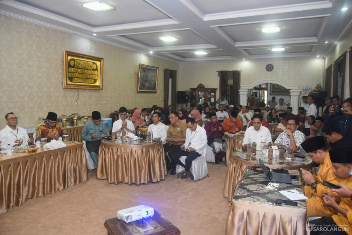 7 Oktober 2025 Kunjungan Kerja Anggota DPR RI Komisi V Bapak Edi Purwanto di Rumah Dinas Bupati Sarolangun