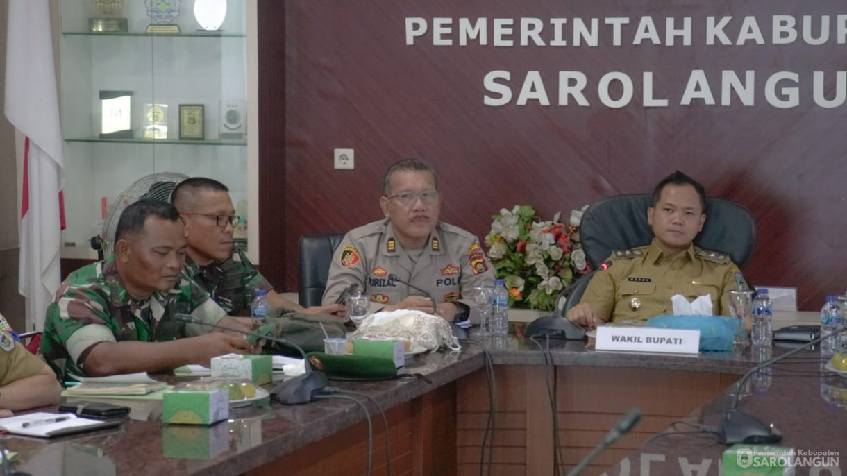 27 Mei 2025 - Wakil Bupati Sarolangun&nbsp; Memimpin Rapat Kordinasi Tim Penangulanan Bencana Karhutla kabupaten Sarolangun Tahun 2025