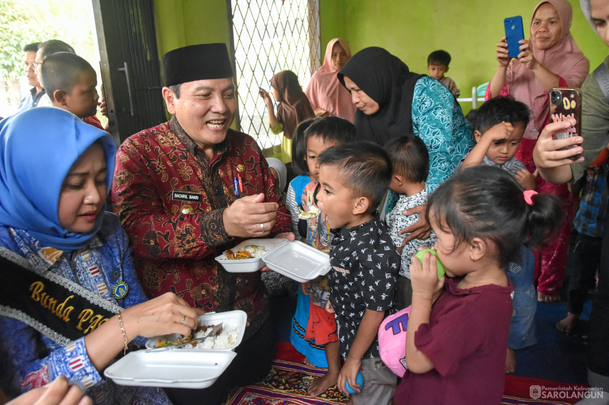 17 November 2023 - Penjabat Bupati Sarolangun Menghadiri Acara Launching Rumah Cegah Stunting di Desa Sungai Keramat Kecamatan Cermin Nan Gedang