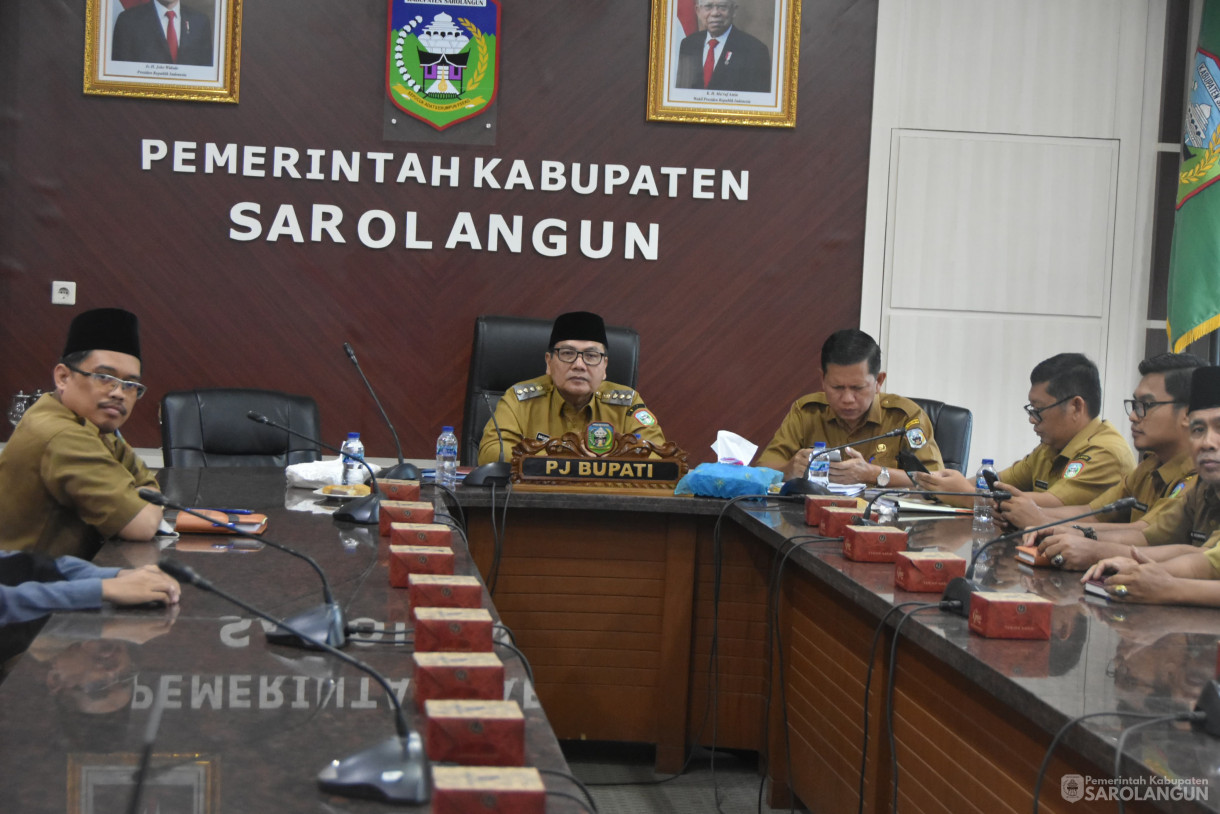 29 April 2024 - Rapat Dengan Mendagri Dan TPID Di Ruang Pola Utama Kantor Bupati Sarolangun