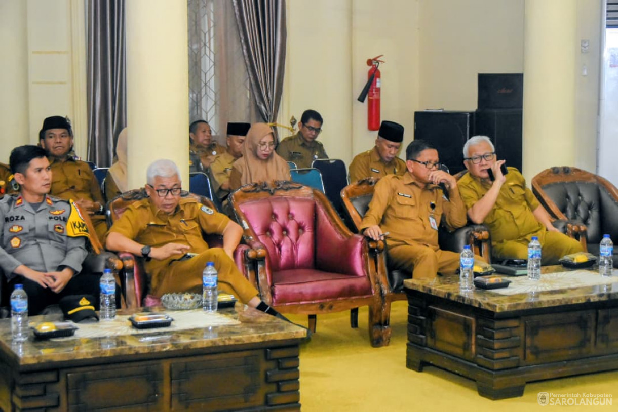 3 November 2025&nbsp; Rapat Paripurna Tingkat I Tahap 2 Pandangan Umum Fraksi Fraksi DPRD terhadap RKUA dan PPAS Anggaran Pendapatan dan Belanja Daerah Kabupaten Sarolangun Tahun Anggaran 2026