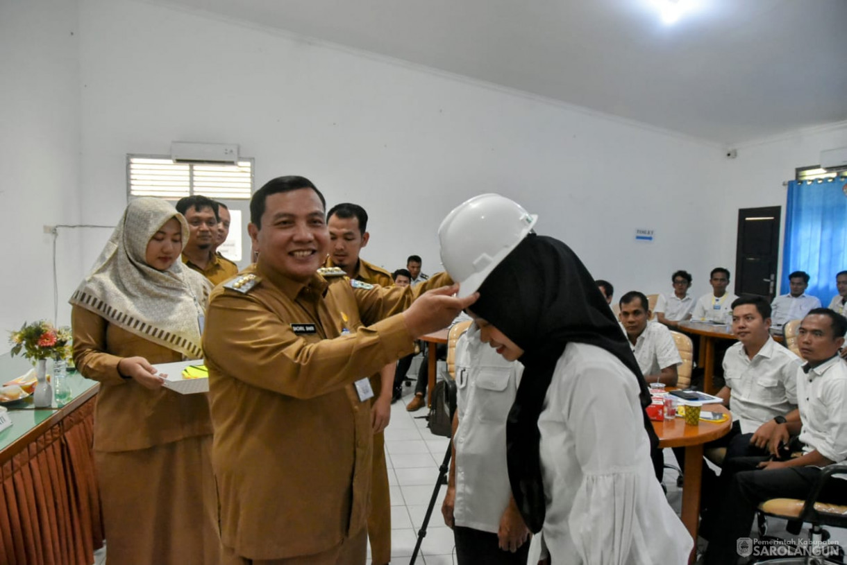 18 September 2023 - Penjabat Bupati Sarolangun Menghadiri Bimbingan Teknis&nbsp; Sistem Manamen Keselamatan Konstruksi