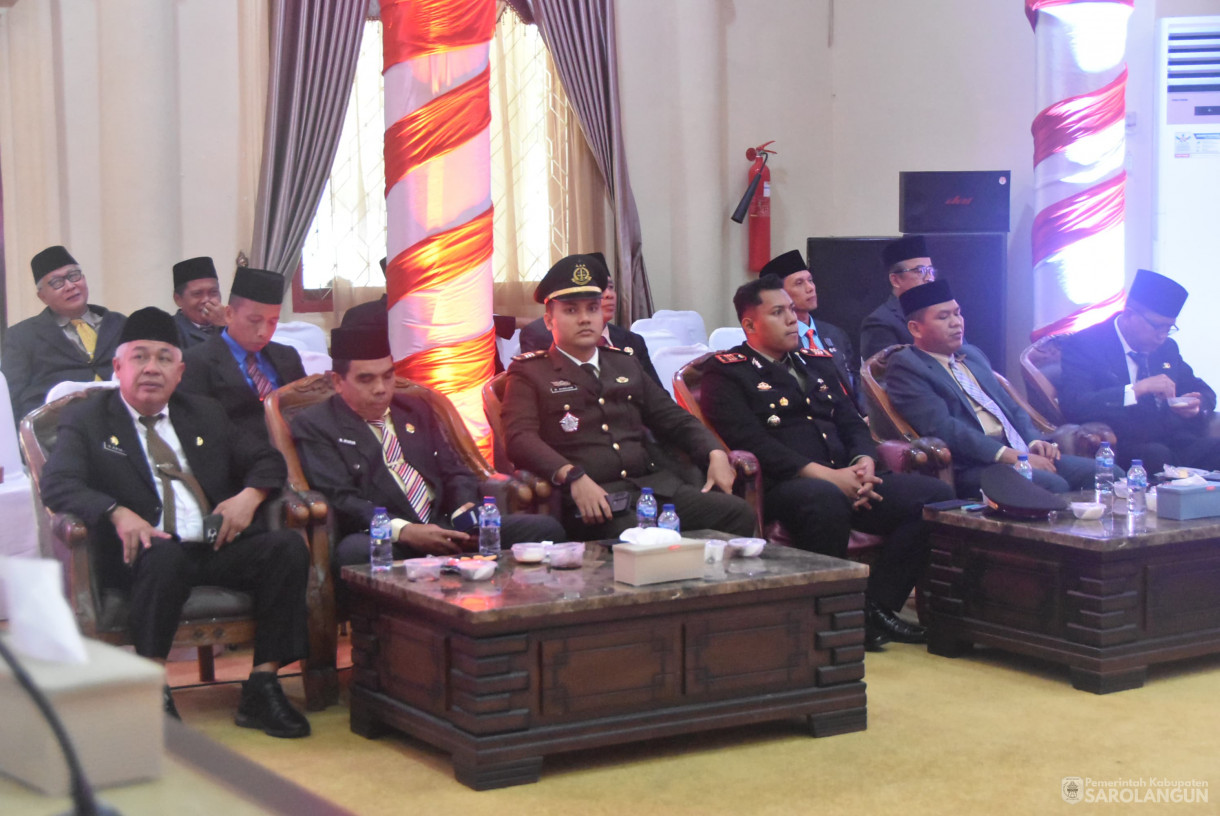 16 Agustus 2024 -&nbsp;Rapat Paripurna Pidato Ketua DPR RI Dalam Rangka Pembukaan Masa Persidangan 1 Tahun Sidang 2024 sd 2025 Dan Pidato Presiden Dalam Rangka Penyampaian RUU APBN TA. 2025 Beserta Nota Keuangan, Bertempat di Gedung DPRD Sarolangun