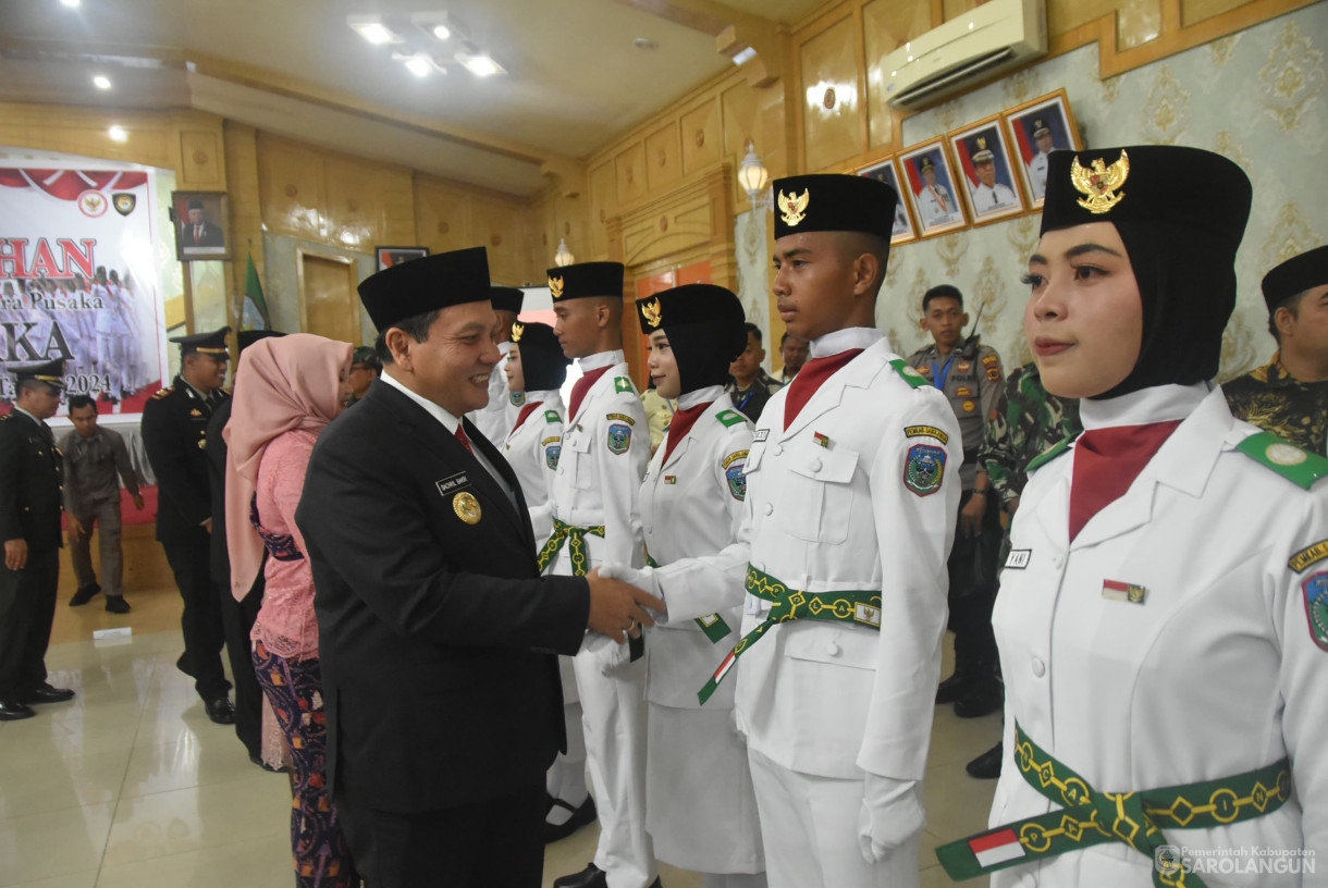 15 Agustus 2024 -&nbsp;Pengukuhan Pasukan Pengibar Bendera Pusaka, Bertempat di Aula Utama Kantor Bupati Sarolangun