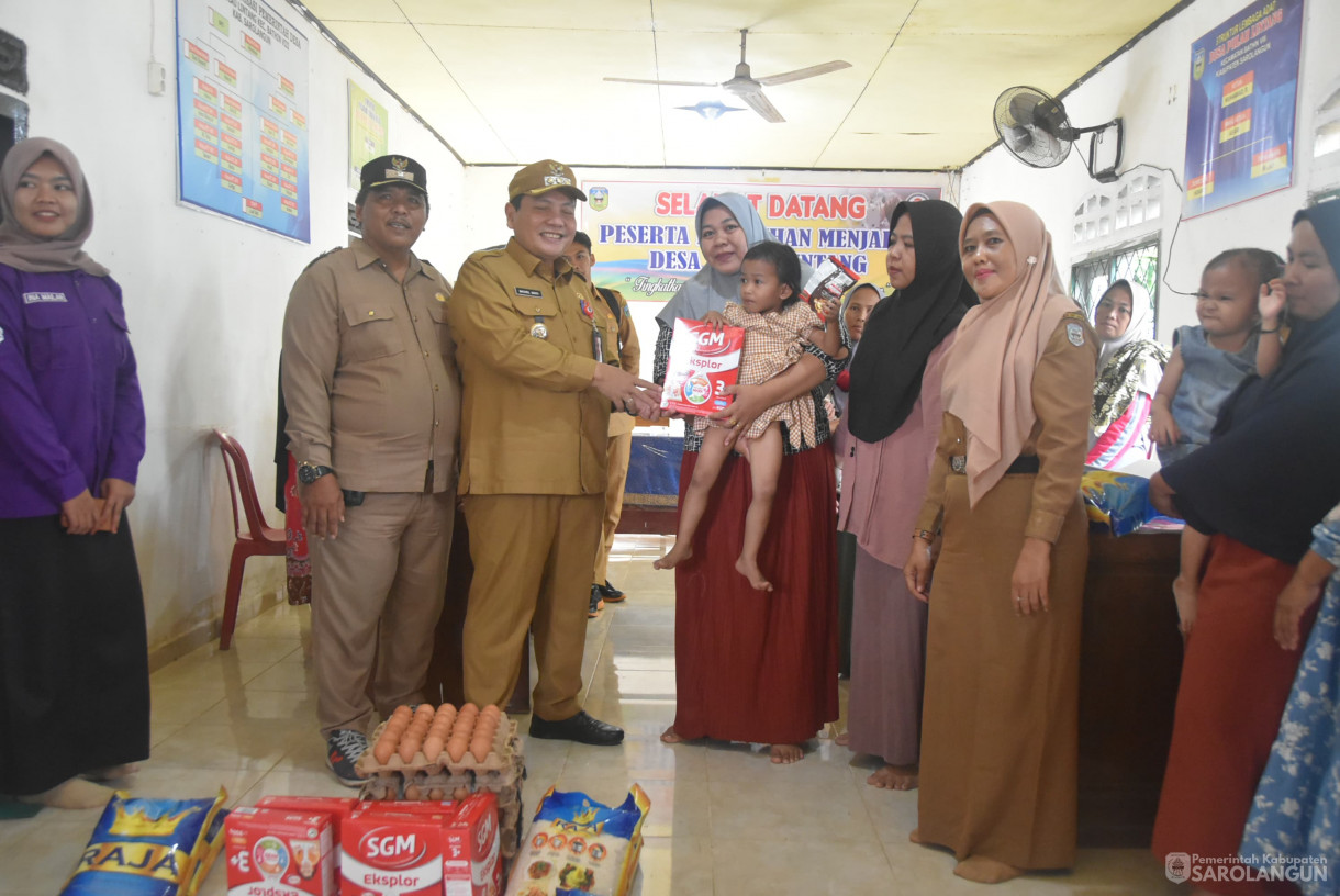 10 September 2024 - Penyerahan Bantuan Penanganan Stunting, Bertempat di Desa Pulau Lintang Kecamatan Bathin VIII