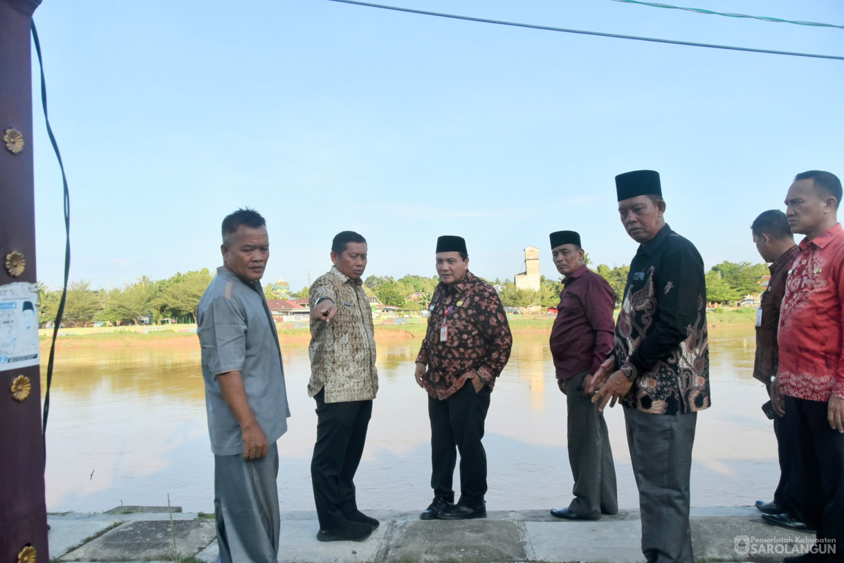 13 Juni 2024 - Meninjau Lokasi Rencana Pembangunan Tugu Biduk Di Depan Rumah Dinas Bupati Sarolangun