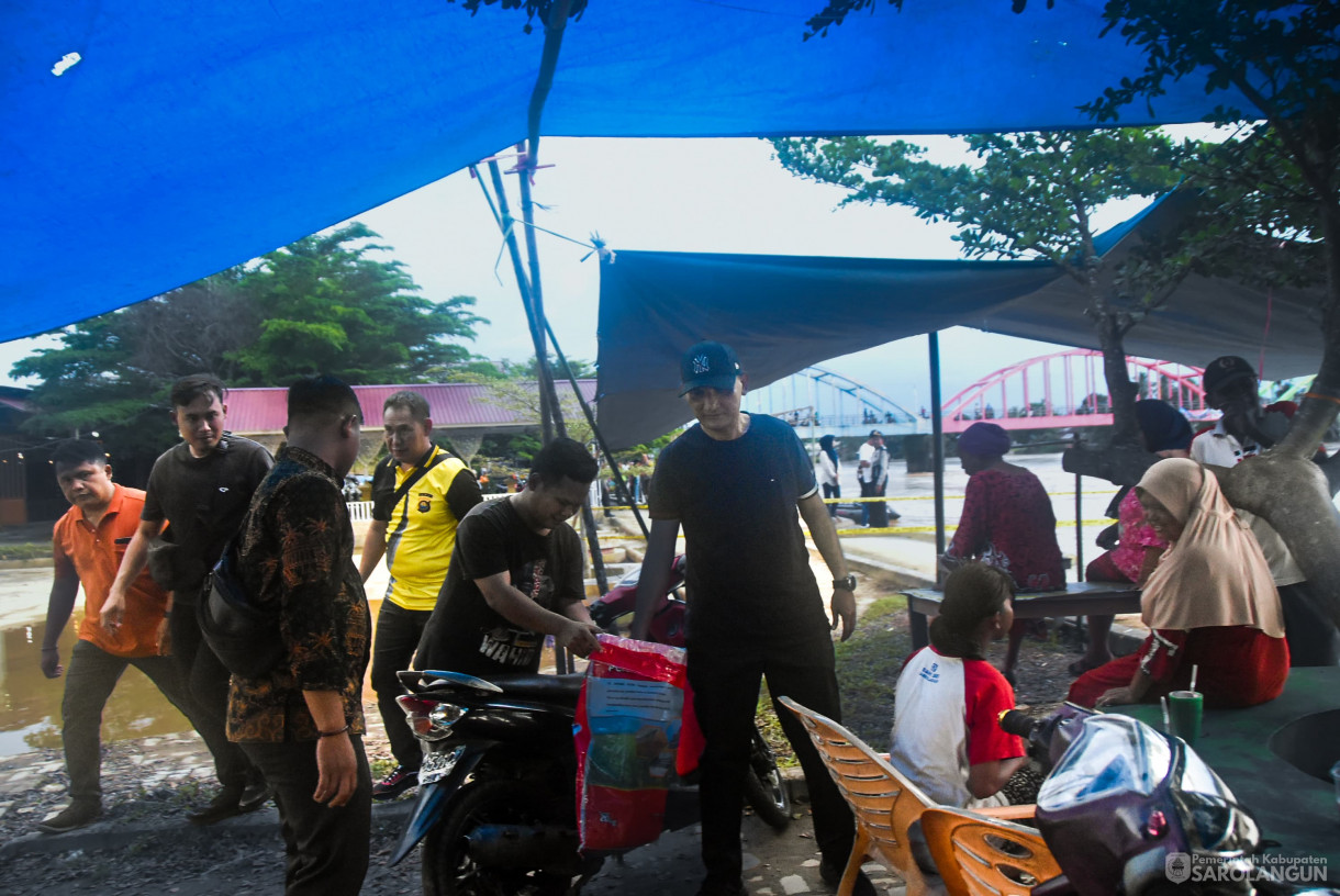 7 April 2025 - Meninjau Persiapan Balumbo Biduk Dan Gotong Royong Membersihkan Sampah di Sekitaran Tepian Cik Minah Sarolangun&nbsp;