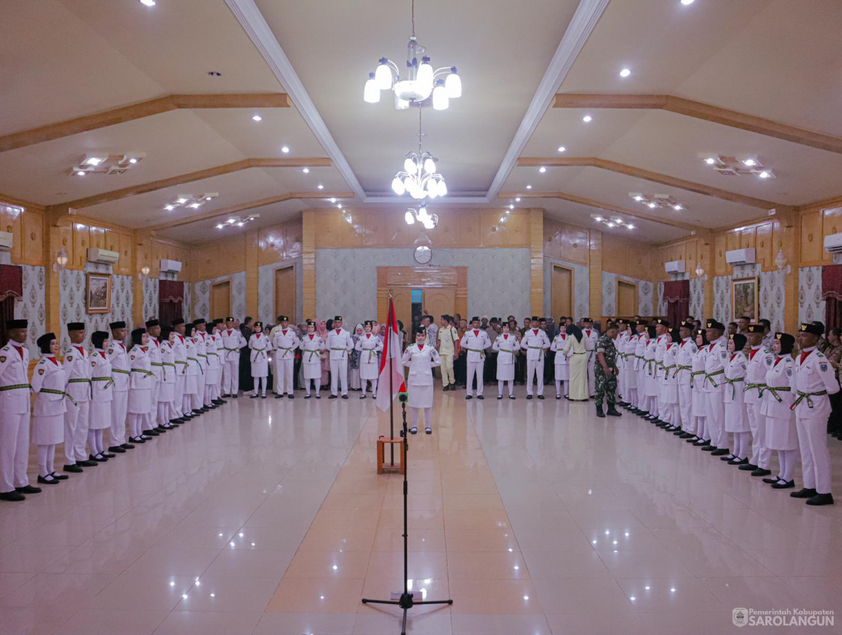 15 Agustus 2024 -&nbsp;Pengukuhan Pasukan Pengibar Bendera Pusaka, Bertempat di Aula Utama Kantor Bupati Sarolangun