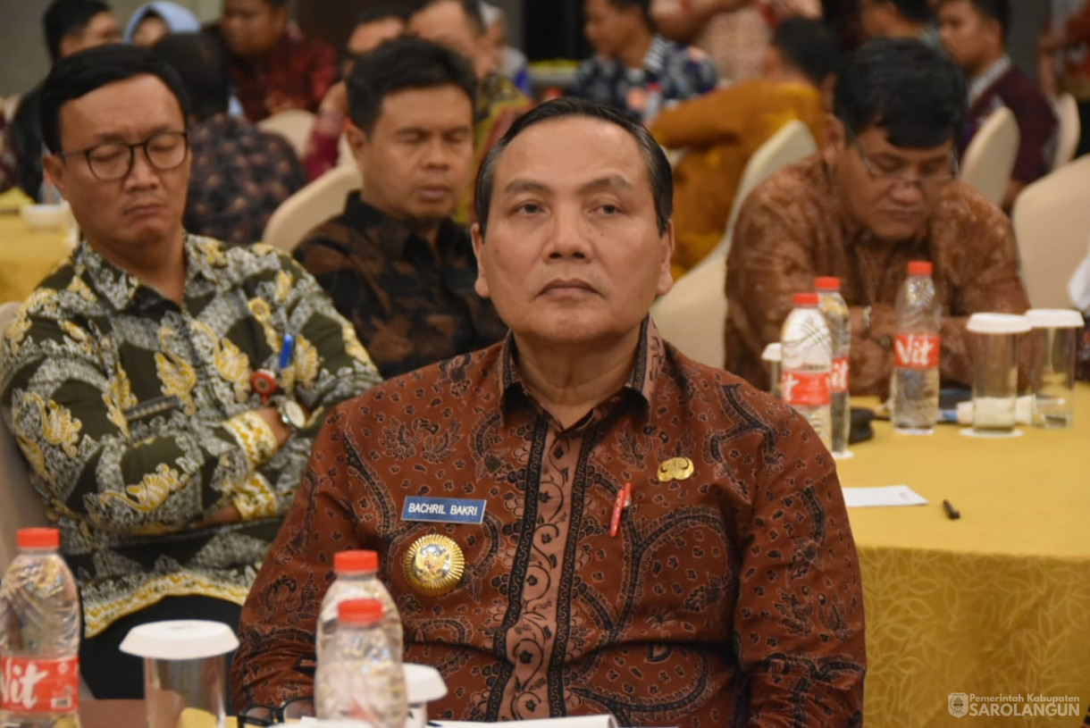 14 September 2023 - Penjabat Bupati Sarolangun Menghadiri Rapat Koordinasi Pemberantasan Korupsi Di Provinsi Jambi Bersama Kepala Daerah dan Ketua DPRD Se Provinsi Jambi di Ballroom Swissbell Hotel Jambi