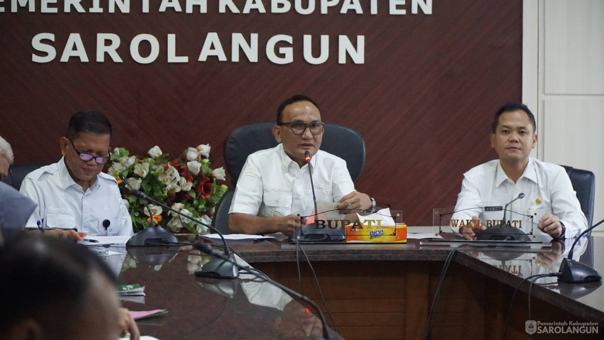 25 Februari 2026 Rapat Bersama Pimpinan Perusahaan Dalam Rangka Pembinaan Usaha Perkebunan di Ruang Pola Utama Kantor Bupati Sarolangun