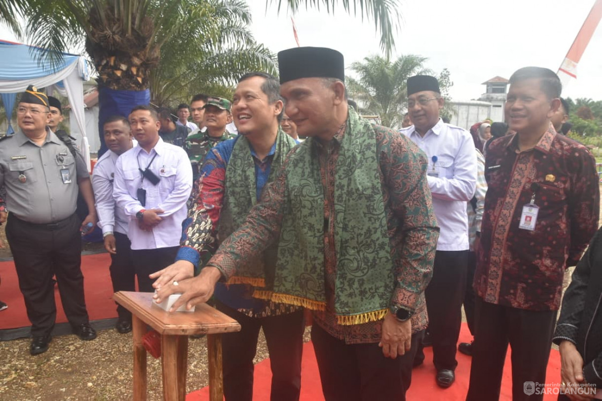 2 Oktober 2025 Penandatanganan Nota Kesepahaman Antara Kantor Wilayah Direktorat Jenderal Permasyarakatan Jambi dengan Pemerintah Kabupaten Sarolangun sekaligus Peresmian Sarana Asimilasi dan Edukasi WBP dan Panen Bidang Perkebunan dan Perikanan di Lap