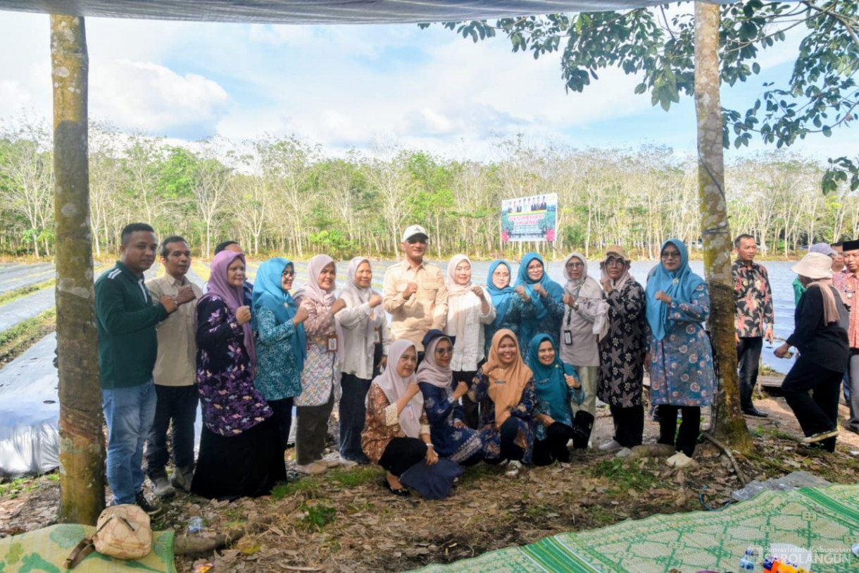 19 Juni 2025 -&nbsp;Tanam Cabe Merah Kelompok Tani Bina