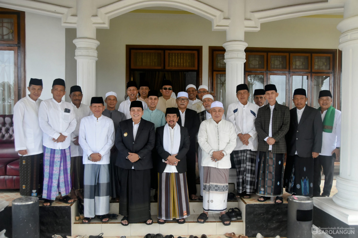 17 Juni 2024 - Open House Di Rumah Dinas Bupati Sarolangun