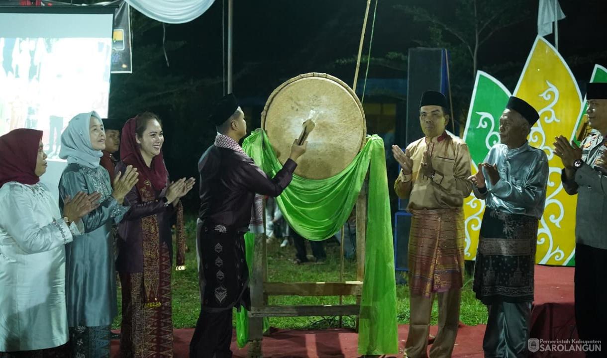 22 Juni 2026 Wakil Bupati Sarolangun Membuka Secara Resmi Musabaqah Tilawatil Quran ke III Tingkat Kecamatan Mandiangin Timur di Lapangan Desa Meranti Baru