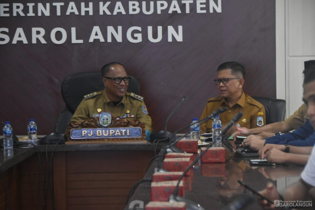 10 Februari 2025 - Rapat TPID Via Zoom Meeting Bertempat di Ruang Pola Utama Kantor Bupati Sarolangun 