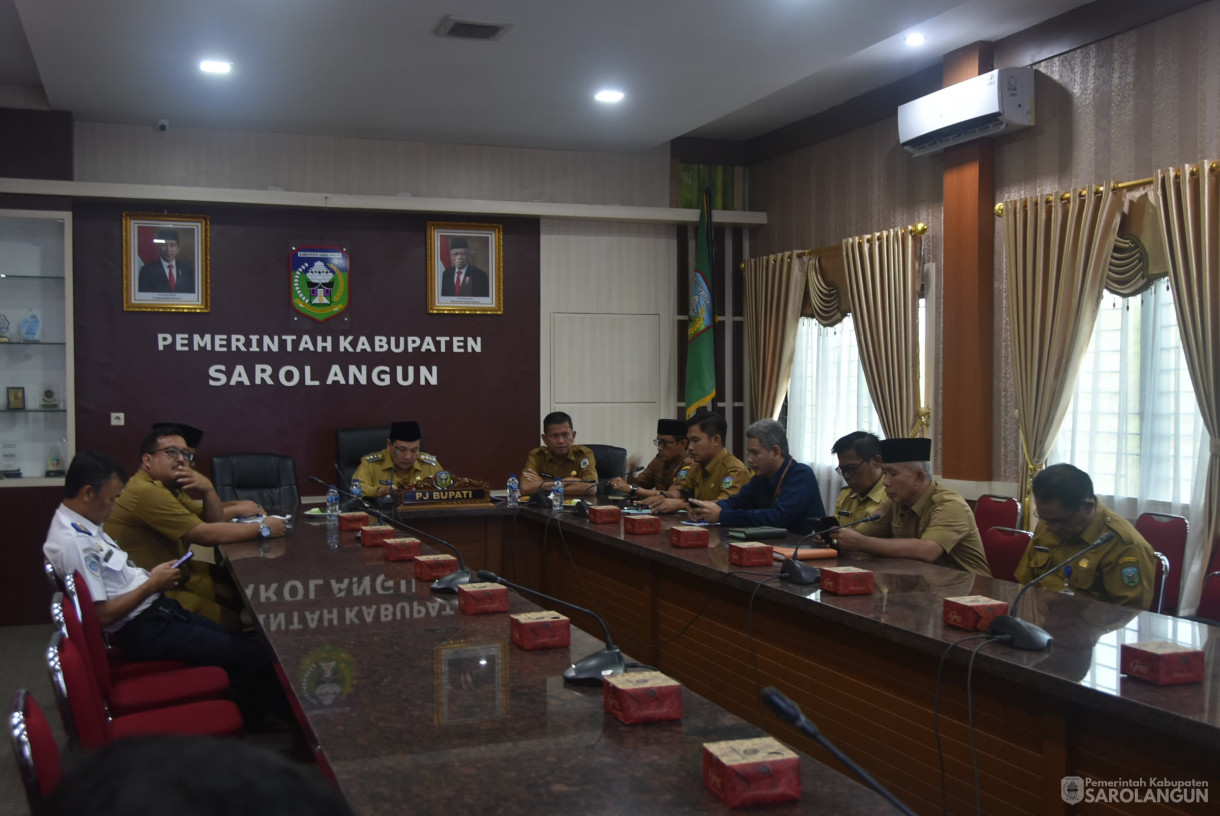 19 Agustus 2024 - Rapat TPID Via Zoom Meeting, Bertempat di Ruang Pola Utama Kantor Bupati Sarolangun