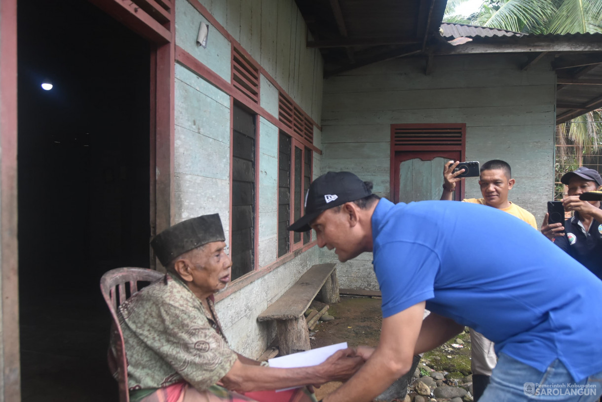 9 Agustus 2025 -&nbsp;Penyerahan Bantuan Untuk Fakir Miskin dan Anak Yatim di Desa Bathin Pengambang Kecamatan Batang Asai