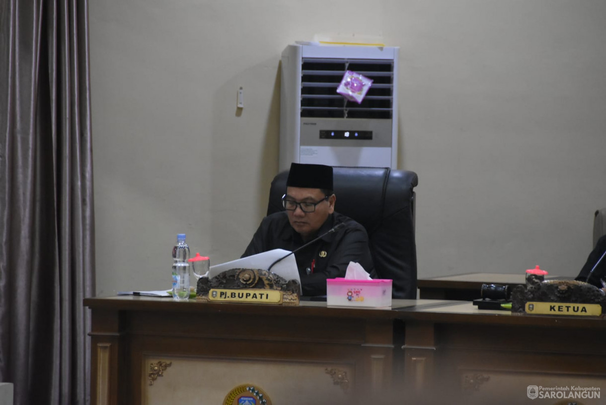 27 September 2023 - Penjabat Bupati Sarolangun Menghadiri Rapat Paripurna Tahap 2 di Gedung DPRD Kabupaten Sarolangun