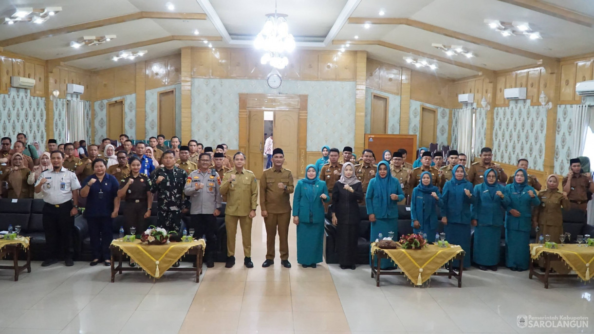 14 April 2026 Serah Terima Jabatan Camat Tahun 2026 di Ruang Aula Utama Kantor Bupati Sarolangun