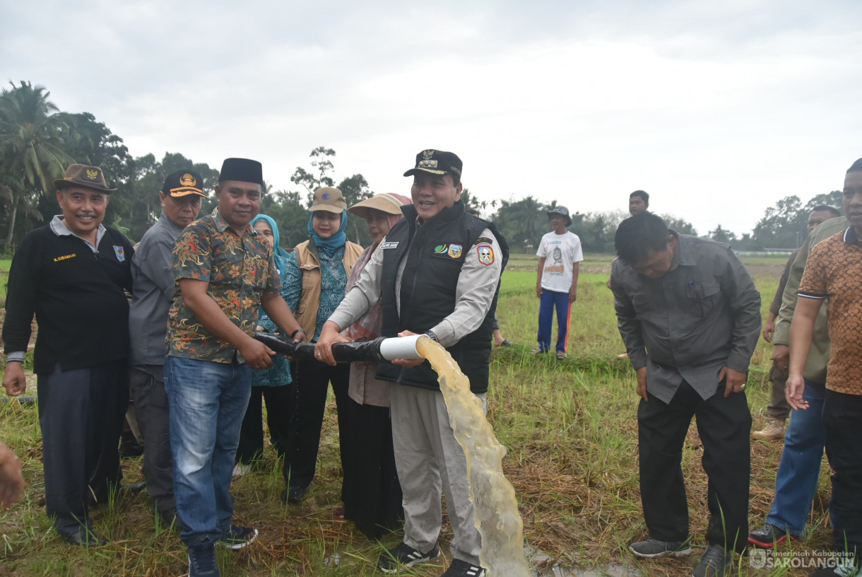 10 Agustus 2024 -&nbsp;Penyerahan Pompa Air di Kelompok Tani Lesung Batu, Bertempat di Desa Panegah Kecamatan Pelawan