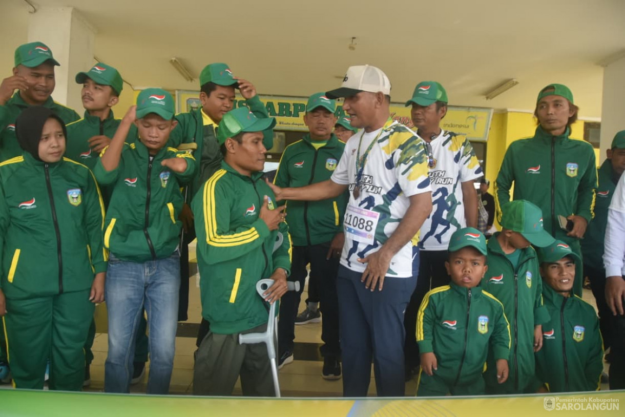 7 Desember 2025&nbsp; Pelepasan Atlet dan Pelatih NPCI Kabupaten Sarolangun menuju Pekan Paralimpik Provinsi