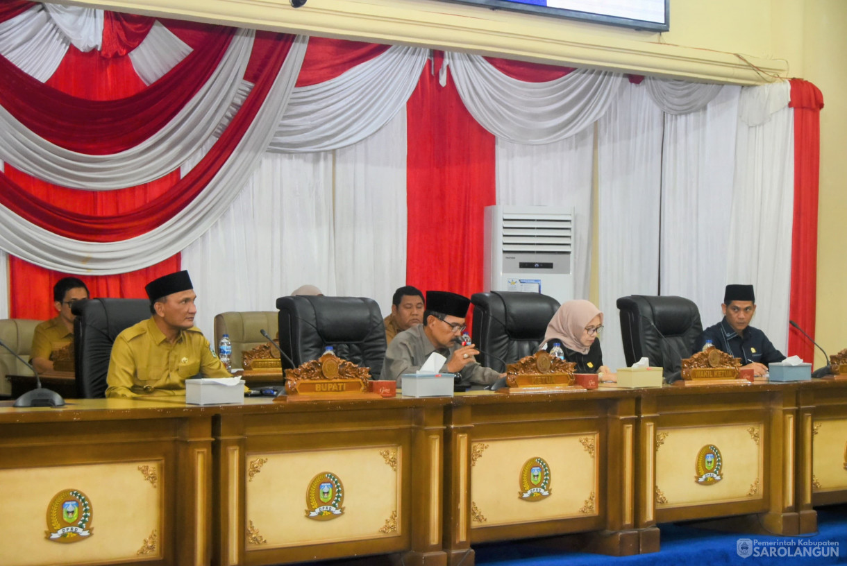 11 Agustus 2025 -&nbsp;Rapat Paripurna Tingkat I tahap 2 di Gedung DPRD Kabupaten Sarolangun