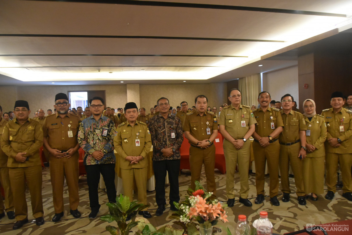 23 April 2024 - Rapat Koordinasi Sinergi Dan Penguatan Pemberantasan Korupsi Kepada Kepala Daerah SeProvinsi Jambi Di  Swissbell Hotel Jambi