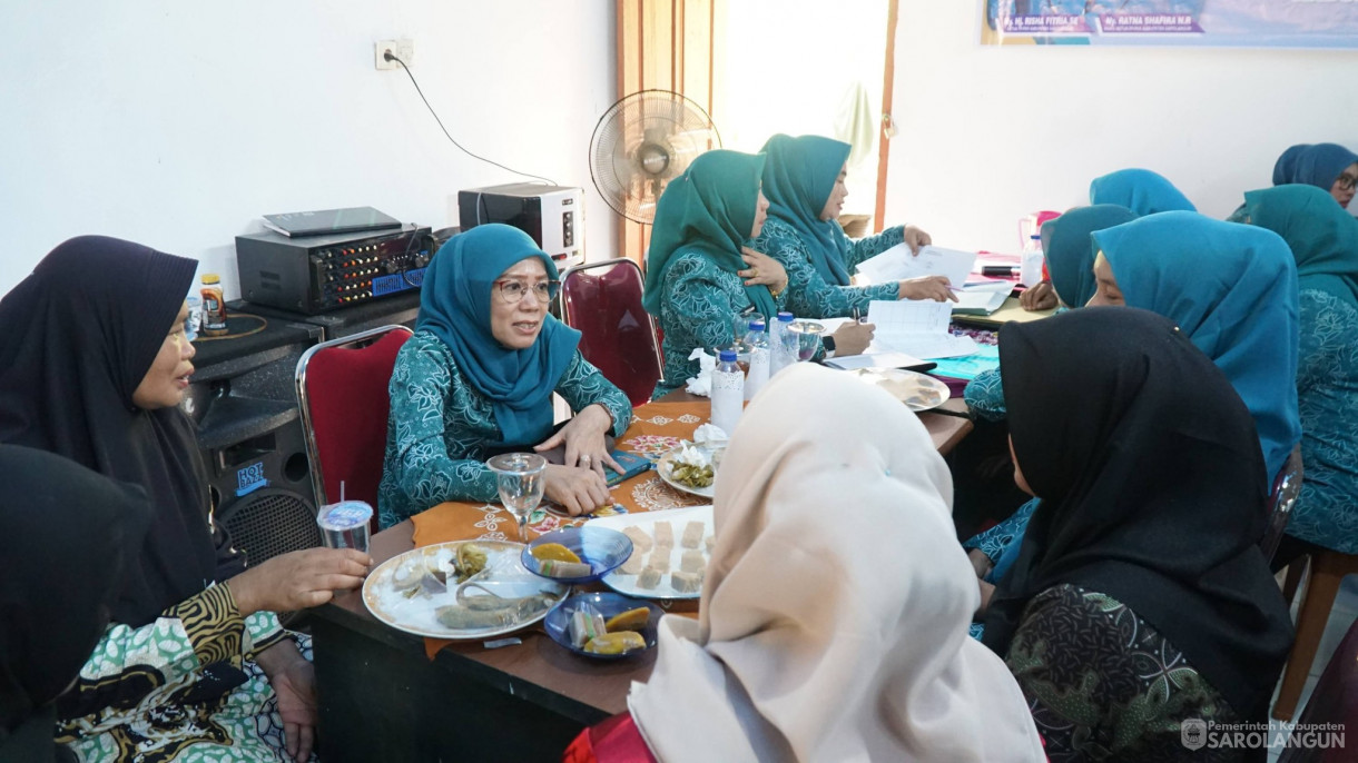 21 April 2026 Ketua TP PKK Kabupaten Sarolangun Laksanakan Supervisi di Desa Temalang Kecamatan Limun