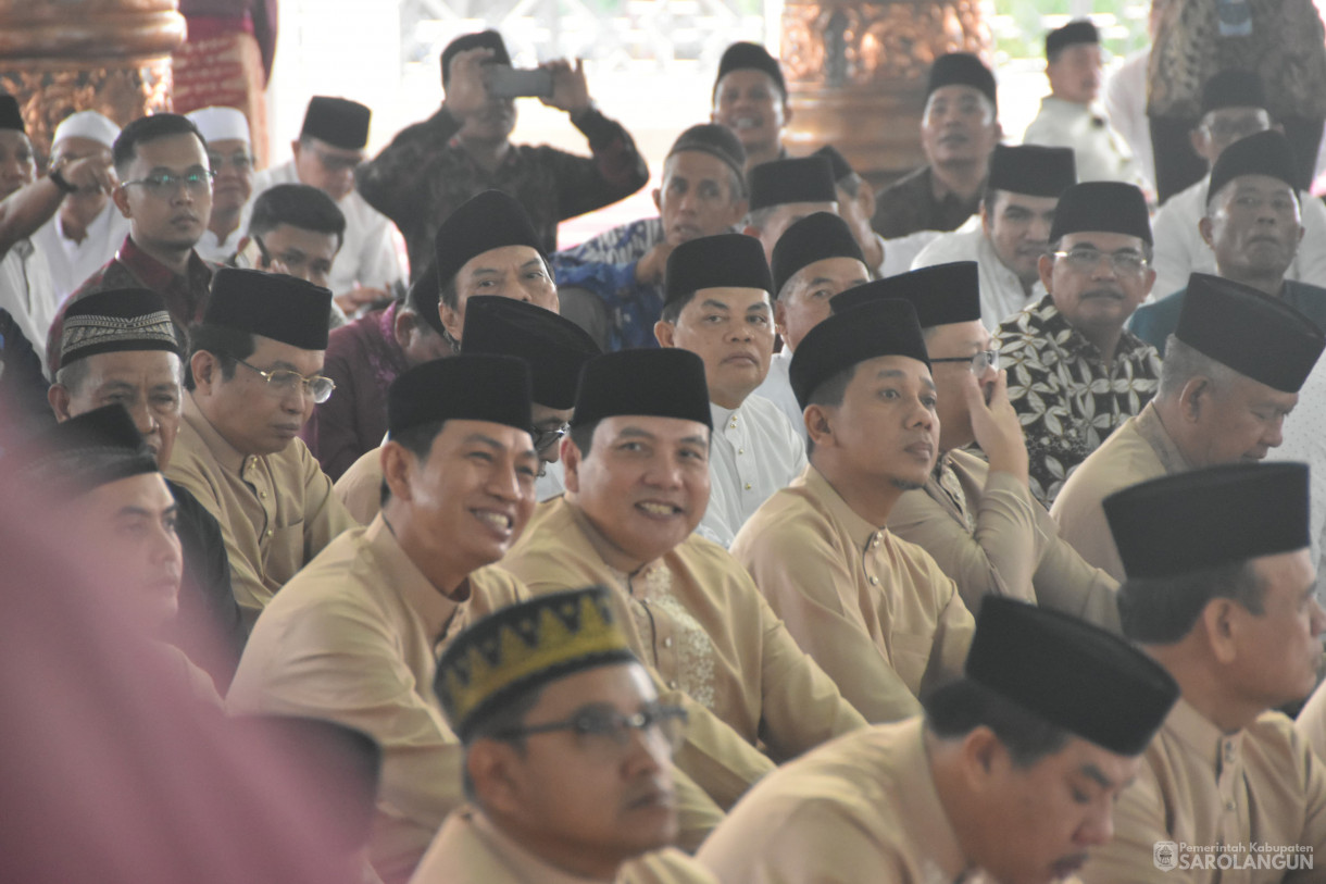 19 April 2024 - Menghadiri Akad Nikah Anak Bapak Gubernur Jambi Di Masjid Seribu Tiang Al Falah