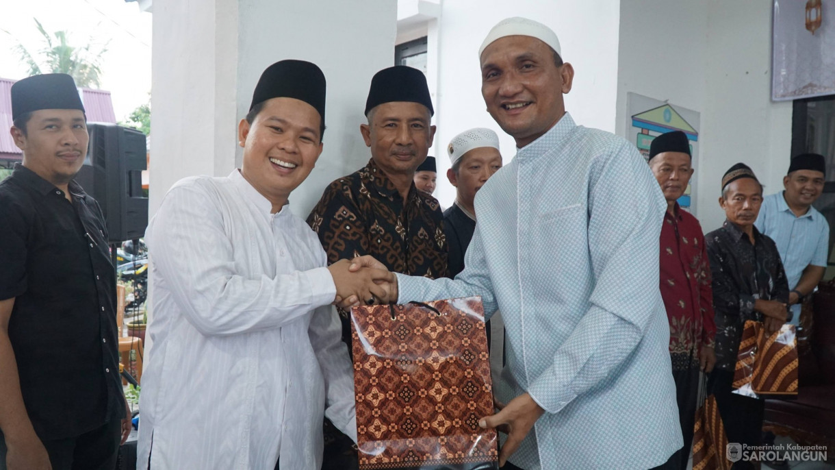 13 Maret 2026&nbsp;Buka Puasa Bersama Anak Yatim, Tokoh Agama, Tokoh Masyarakat, Tokoh Pemuda sekaligus Santunan anak yatim di Kantor Lurah Sukasari
