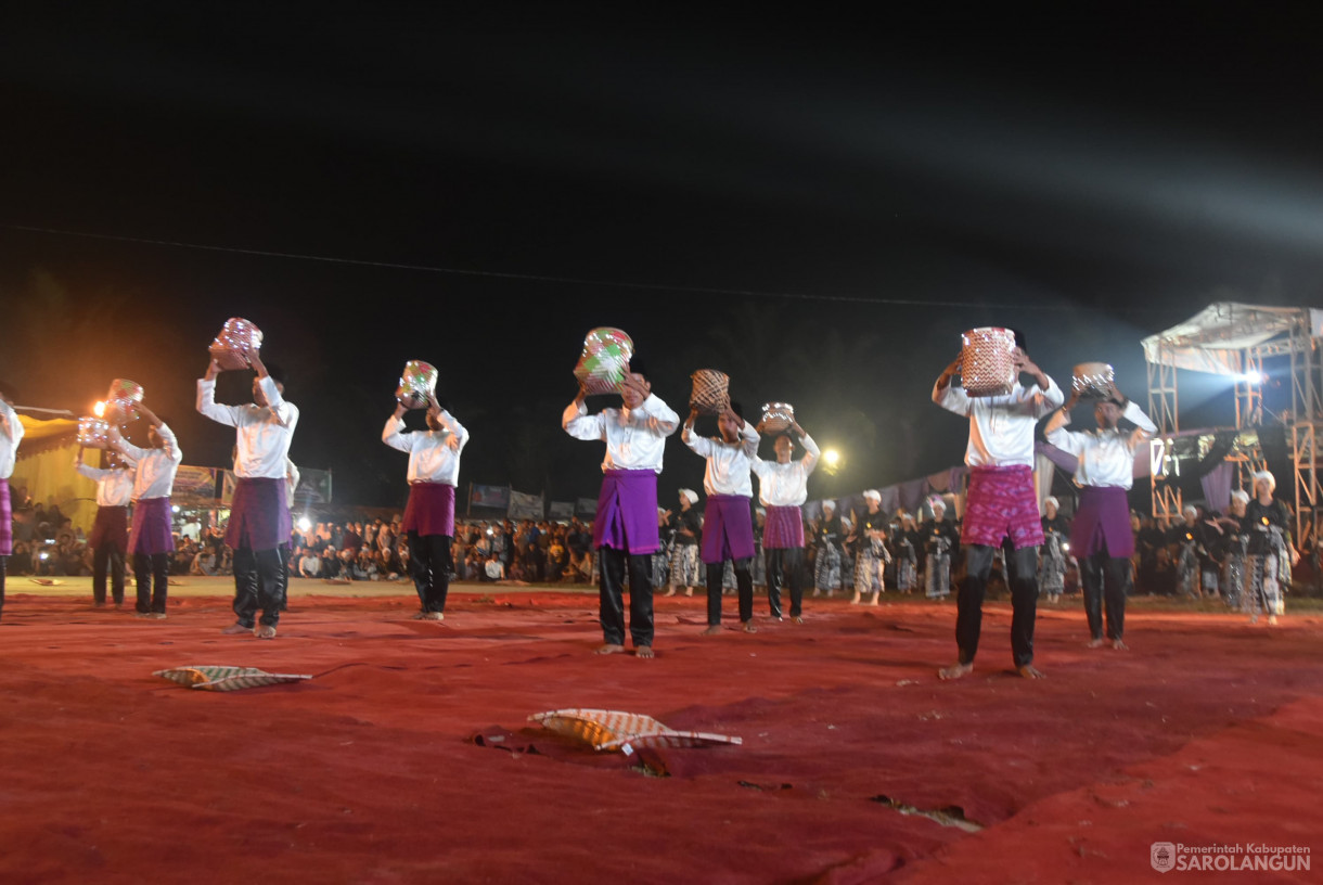 27 Juli 2024 -&nbsp;Festival Biduk Gedang Bselang Angkut Padi, Bertempat di Rumah Tuo Rantau Panjang Gelanggang Bantai Adat Dusun Baru Tabir Kabupaten Merangin