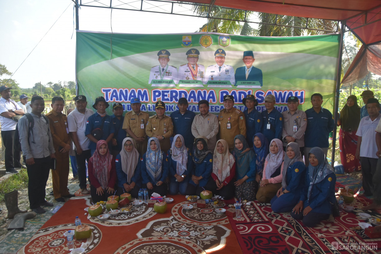 23 Juli 2024 -&nbsp;Tanam Perdana Padi Sawah, Bertempat di Desa Lubuk Sayak Kecamatan Pelawan