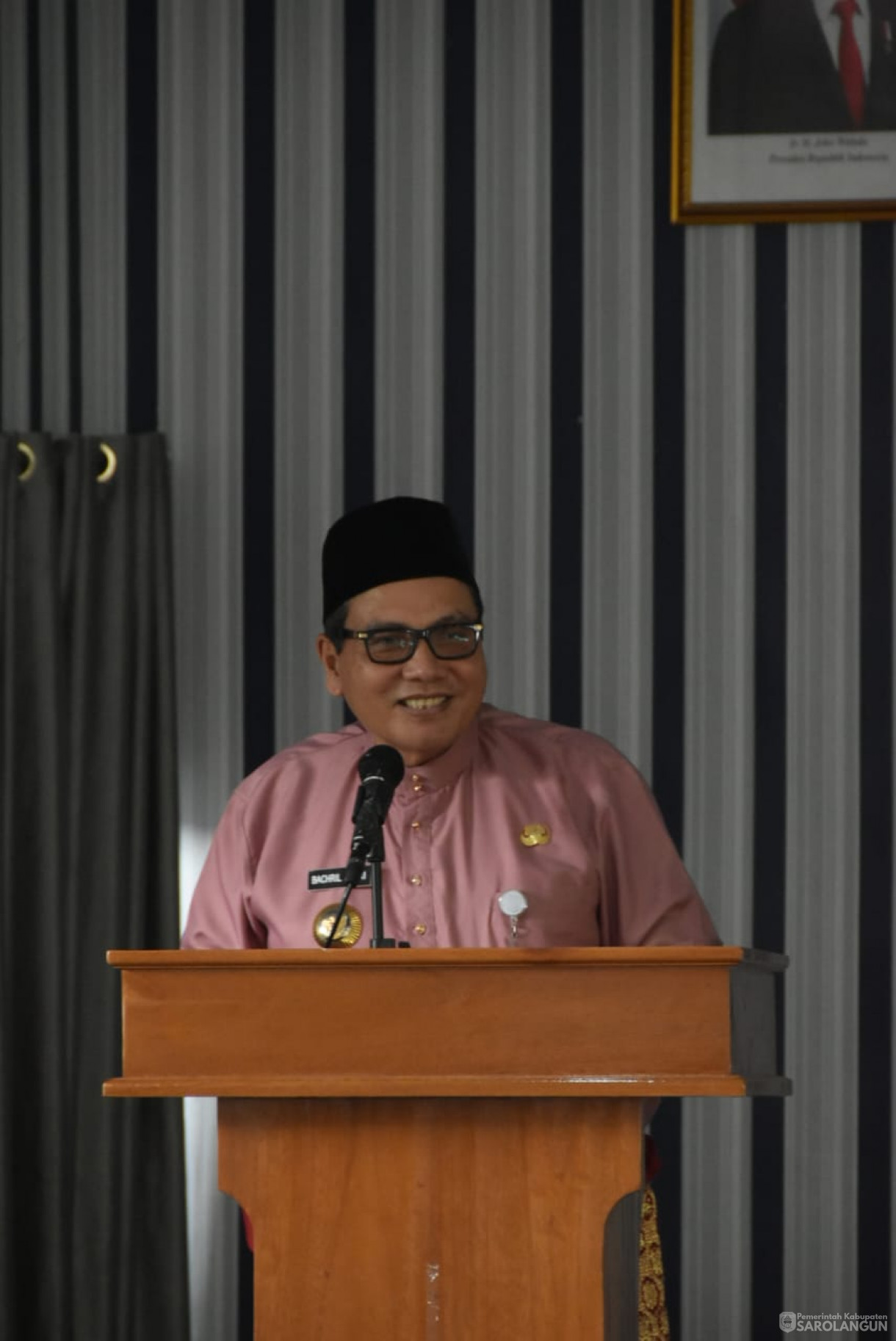 21 Agustus 2023 - Penjabat Bupati Sarolangun Dr. Ir. Bachril Bakri, M.App, Sc Menghadiri Rapat Konsultasi Publik 1 Dalam Rangka Penjaringan Isu Strategis Lingkungan Hidup Kegiatan Penyusunan Dokumen Rencana Perlindungan Dan Pengelolaan Lingkungan Hidup