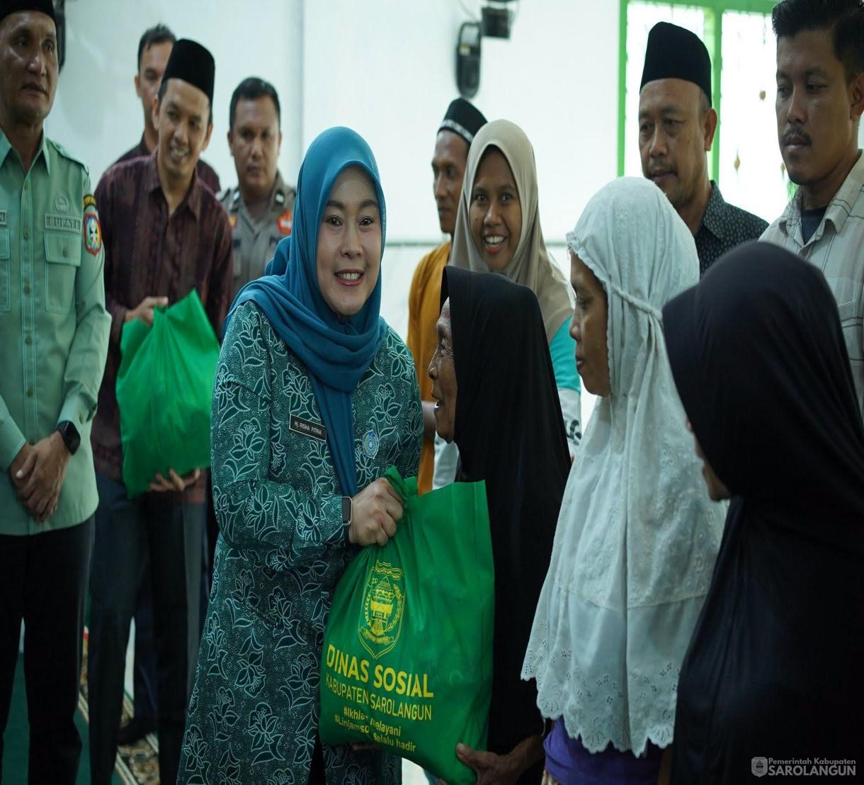 23 Juli 2026 Memberikan Paket Sembako untuk&nbsp; 100 Mustahik , dalam rangka karya bakti TNI AD Untuk rakyat Skala besar tahun 2026