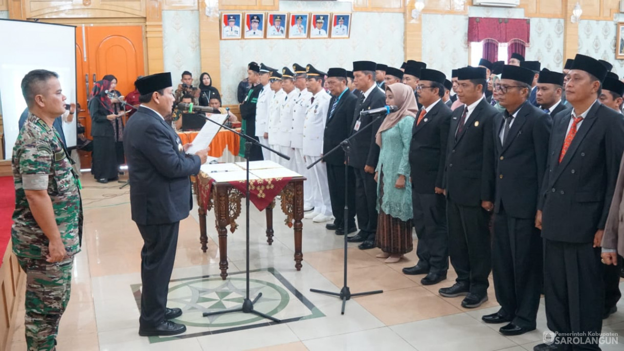 27 Juni 2024 -&nbsp;Pelantikan dan Pengambilan Sumpah Janji Jabatan Pejabat Pimpinan Tinggi Pratama, Administrator dan Pengawas di Lingkungan Pemerintah Kabupaten Sarolangun