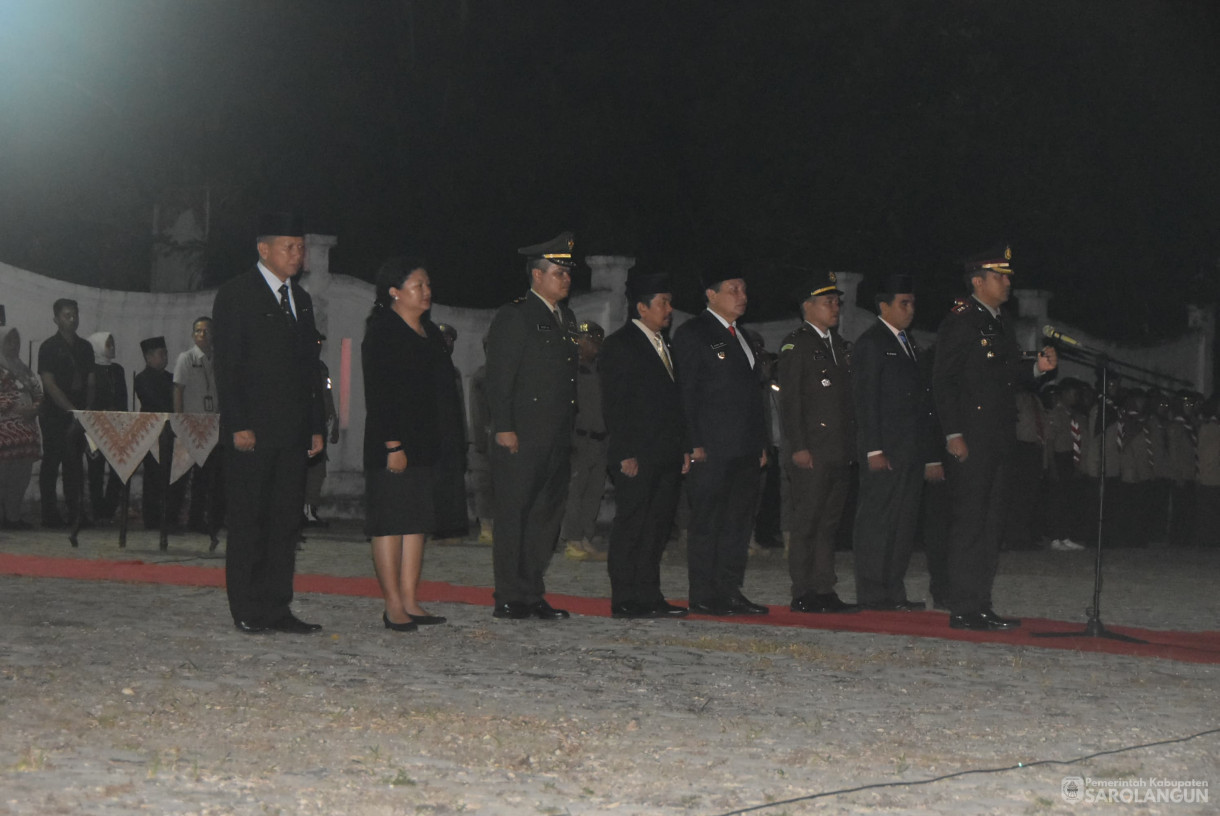 17 Agustus 2024 - Apel Kehormatan Dan Renungan Suci, Bertempat di Taman Makam Pahlawan Sarolangun