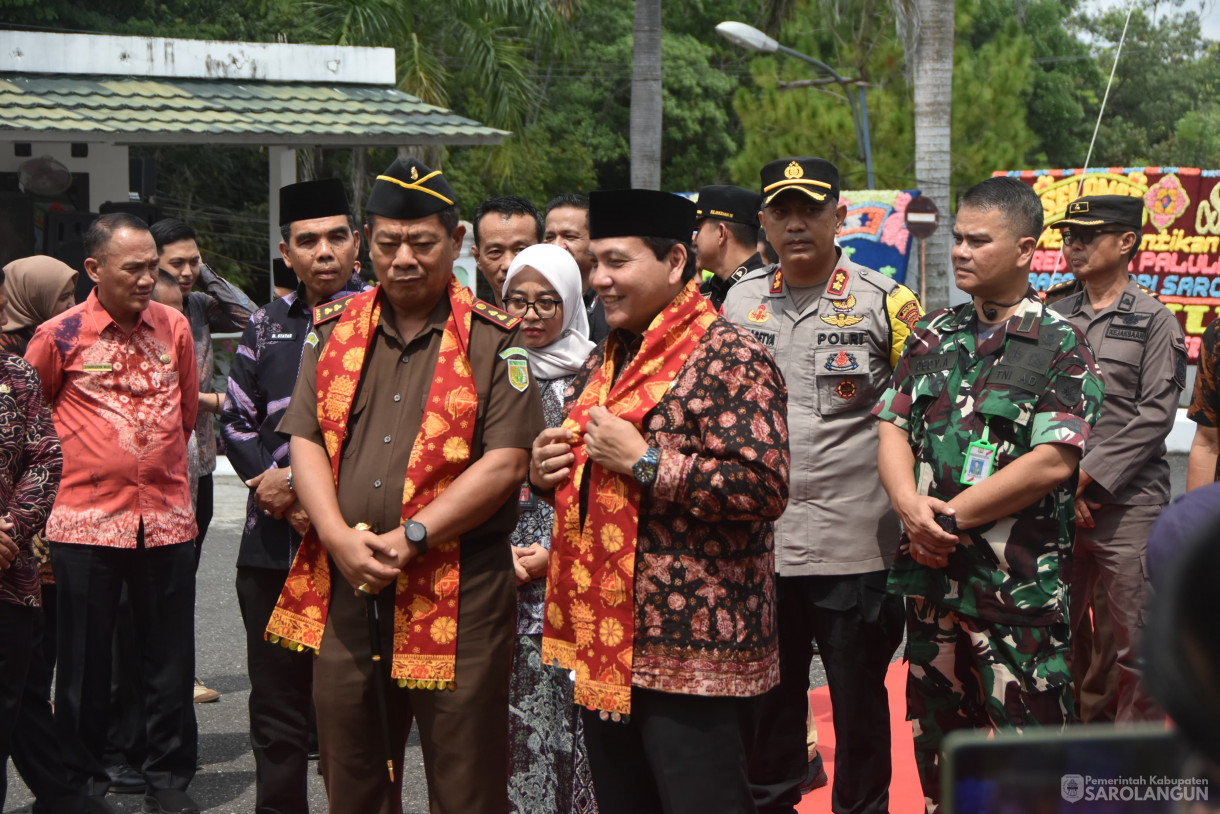 13 Juni 2024 - Penyambutan Kepala Kejaksaan Negeri Sarolangun Di Kantor Kejaksaan Negeri Sarolangun