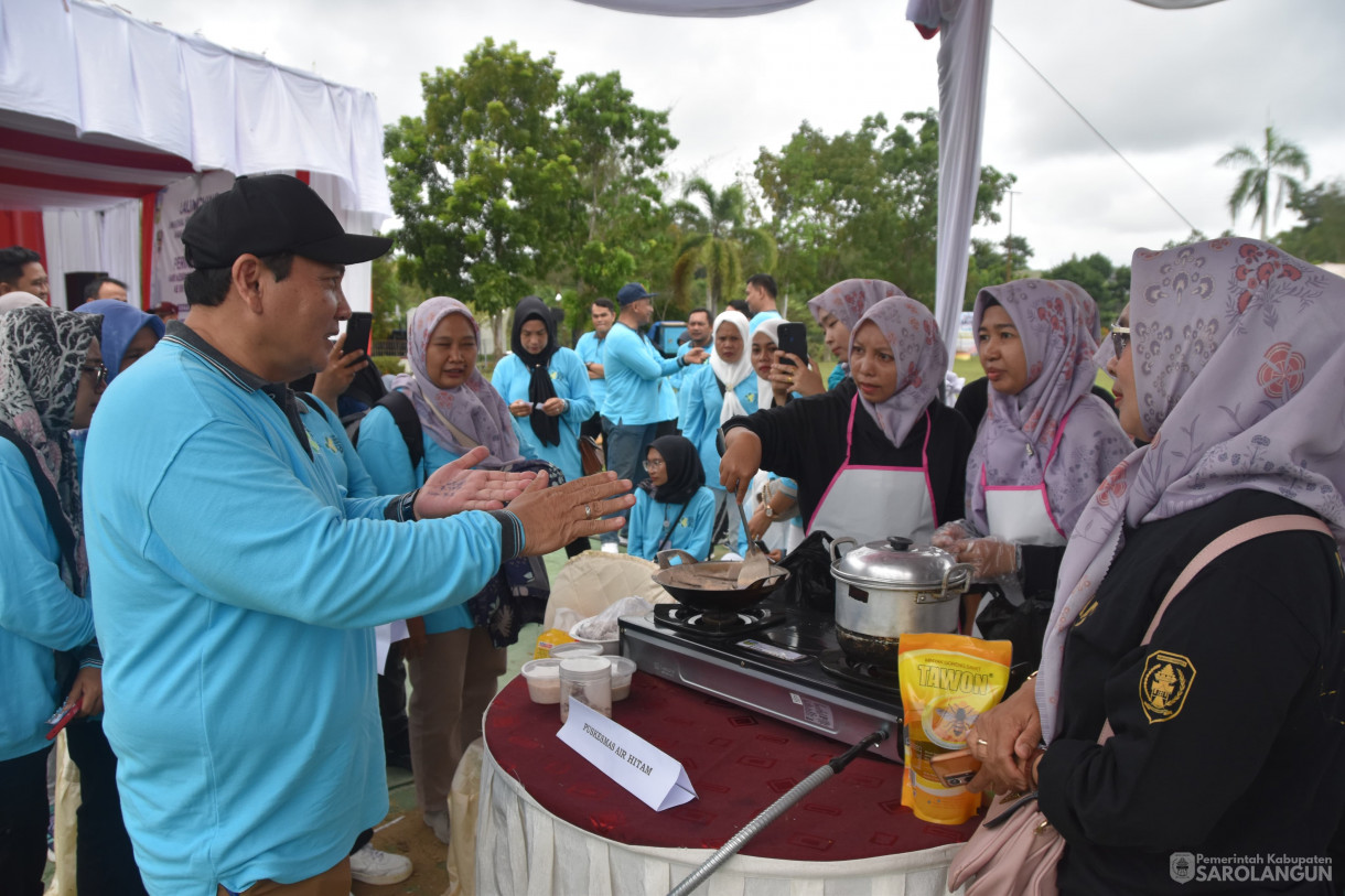 27 November 2023 - Memperingati Hari Kesehatan Nasional ke 59 Tahun 2023 Dilapangan Gunung Kembang Kab. Sarolangun