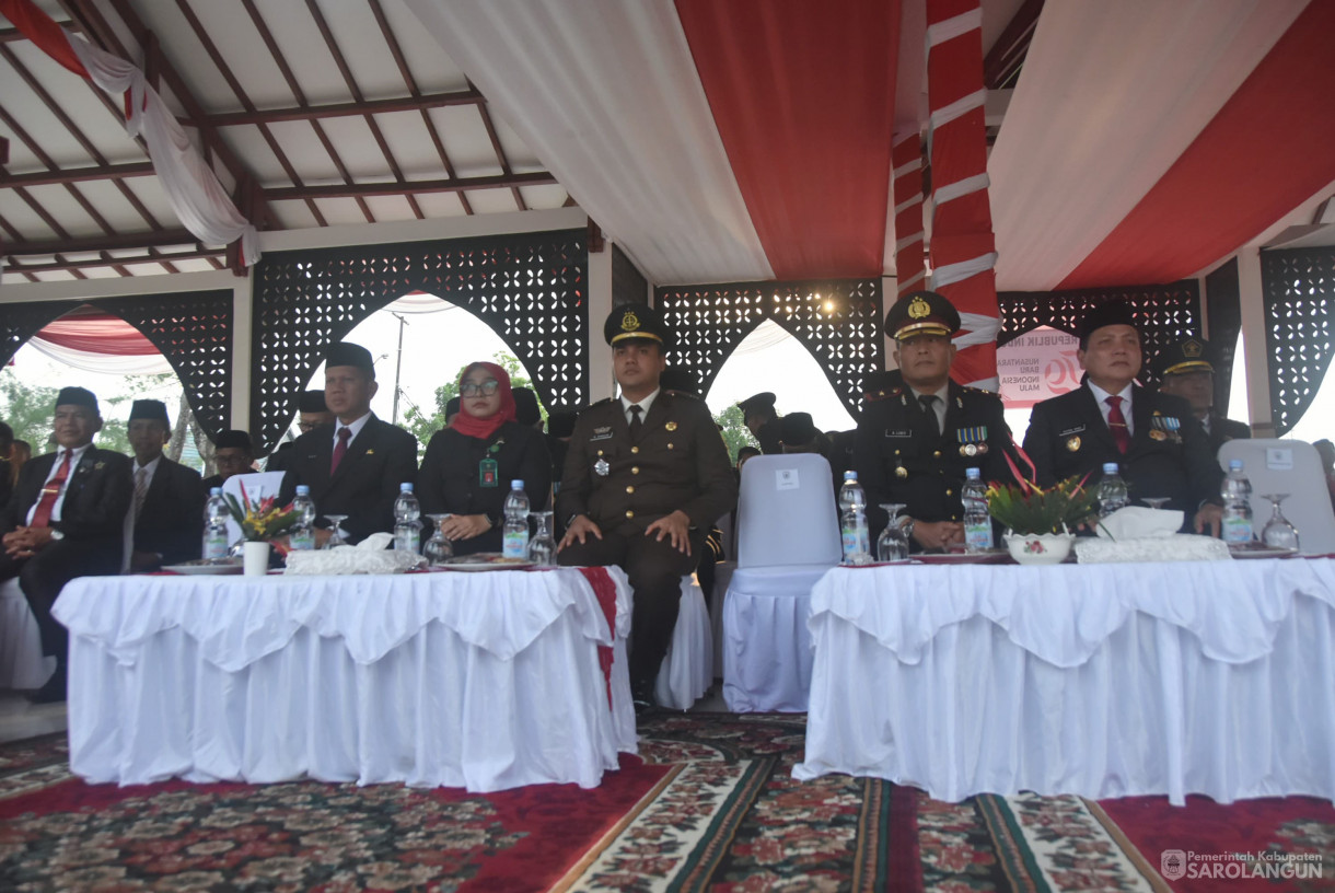 17 Agustus 2024 -&nbsp;Upacara Penurunan Bendera Merah Putih Dalam Rangka HUT RI Ke 79, Bertempat di Lapangan Gunung Kembang Sarolangun