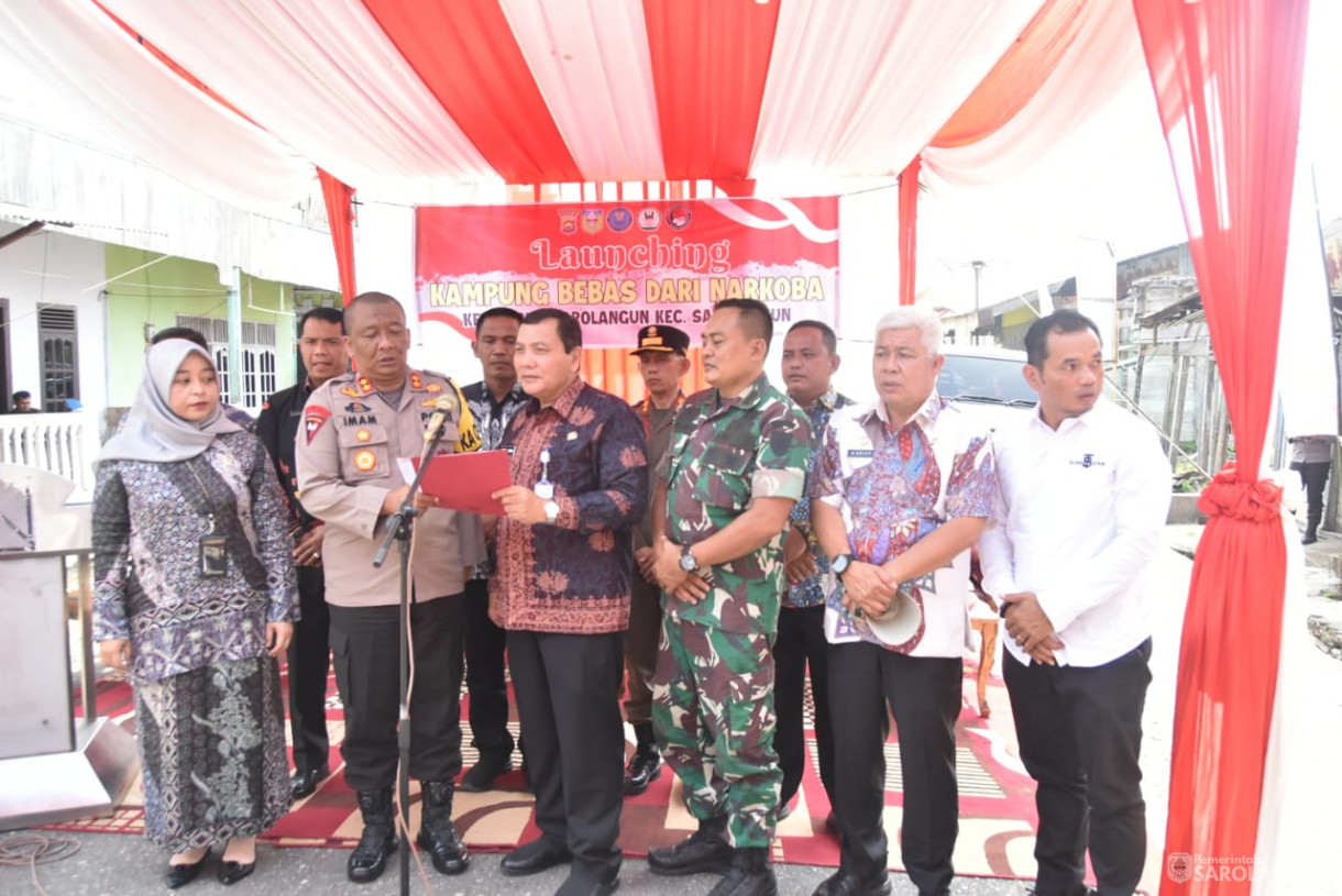 Penjabat Bupati Sarolangun Dr. Ir. Bachril Bakri, M.App, Sc Menghadiri Launching Kampung Bebas Narkoba di Kelurahan Dusun Sarolangun Kecamatan Sarolangun