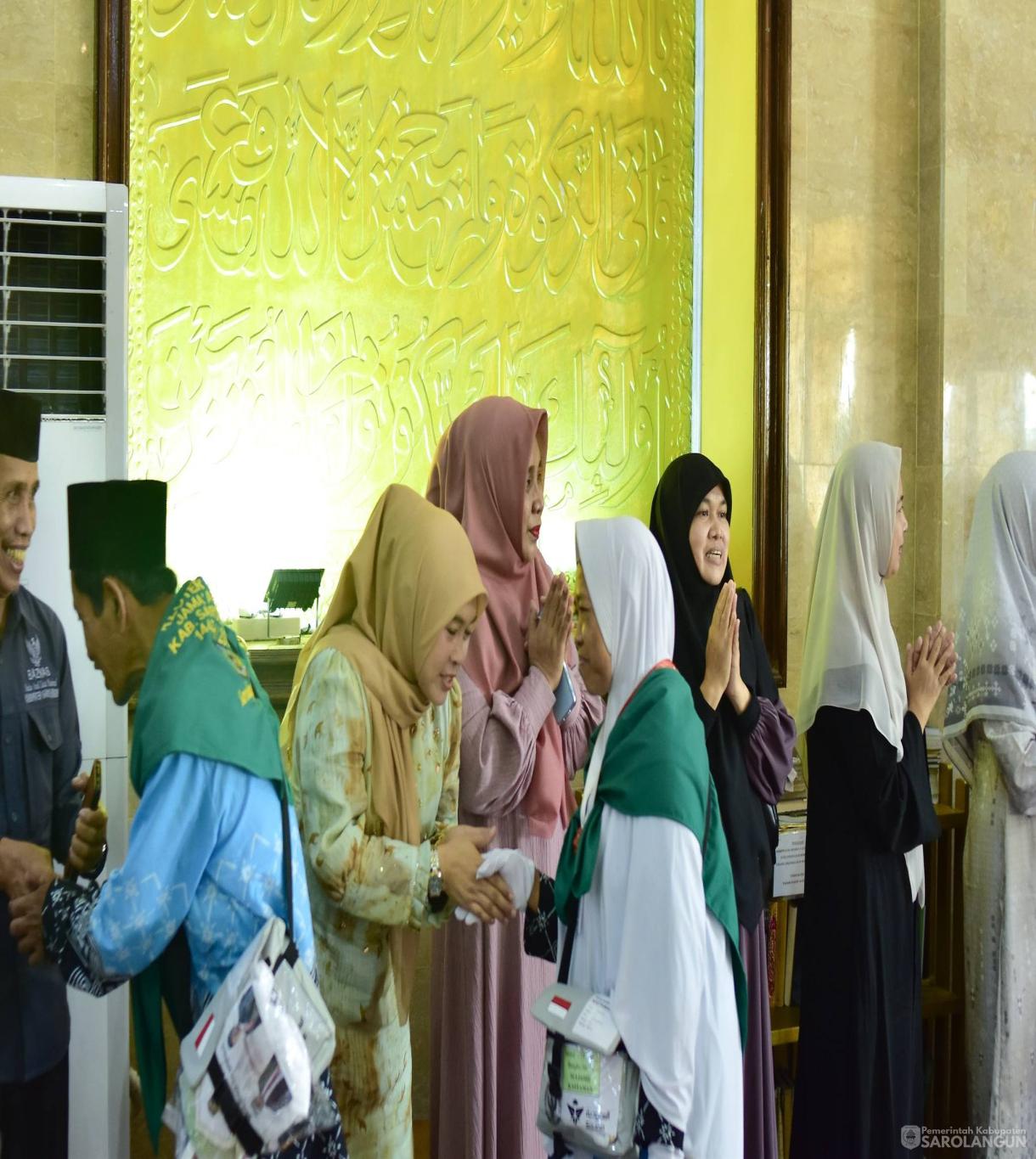 19 Mei 2026 Pelepasan Keberangkatan Jamaah Calon Haji Kabupaten Sarolangun Tahun 1447 H 2026 M dari Kabupaten Sarolangun menuju Asrama Haji Provinsi Jambi bertempat di Masjid Assulthon Sarolangun