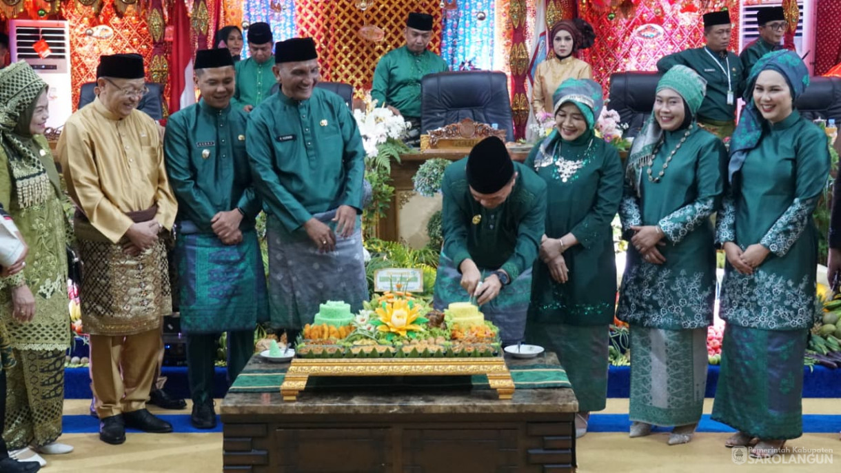 12 Oktober 2025 Rapat Paripurna HUT Kabupaten Sarolangun ke 26 Tahun 2025