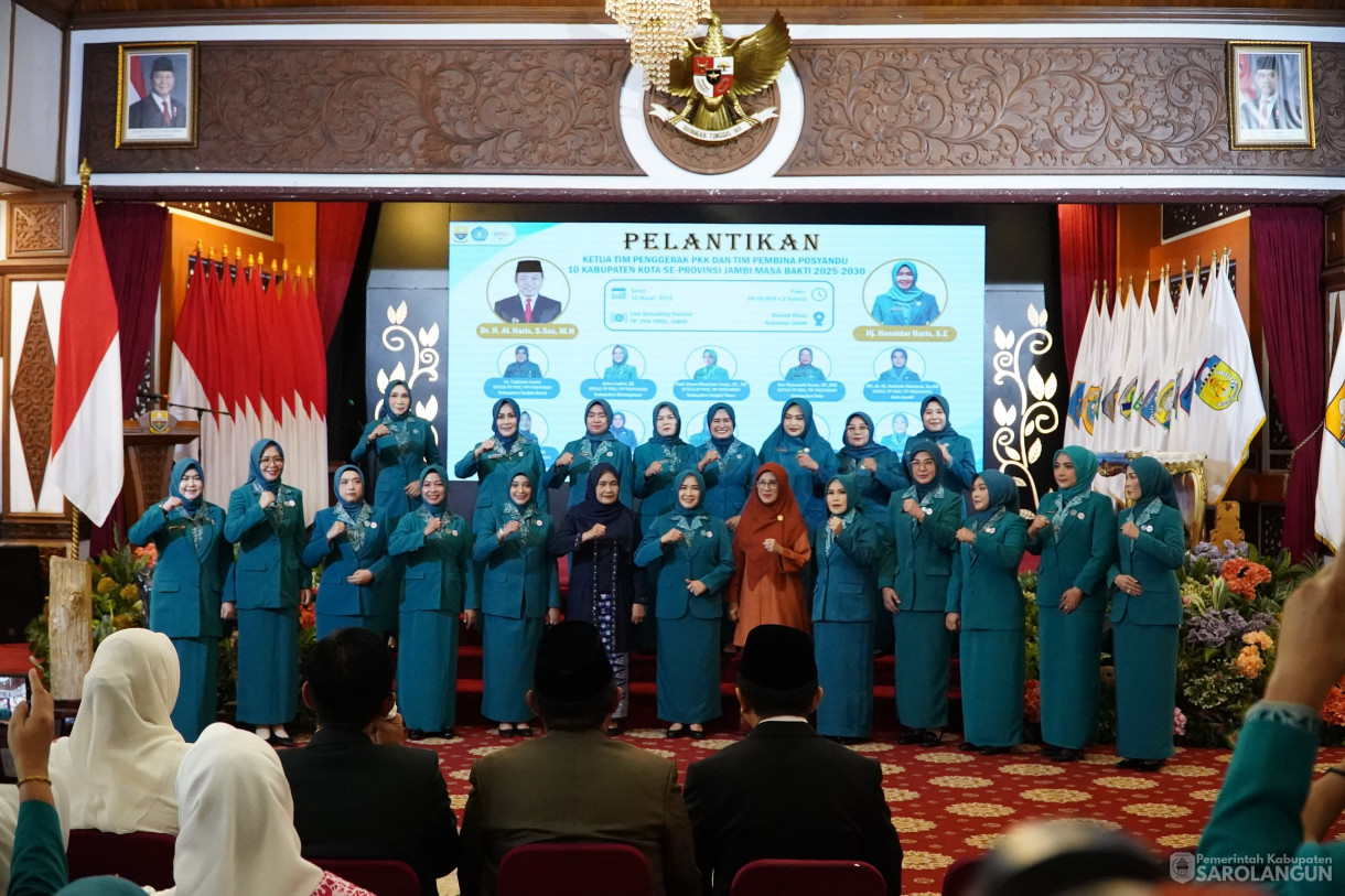 10 Maret 2025 - Pelantikan Ketua TP PKK, Bunda PAUD, Ketua Dekranasda Se Provinsi Jambi Bertempat di Auditorium Rumah Dinas Gubernur Jambi