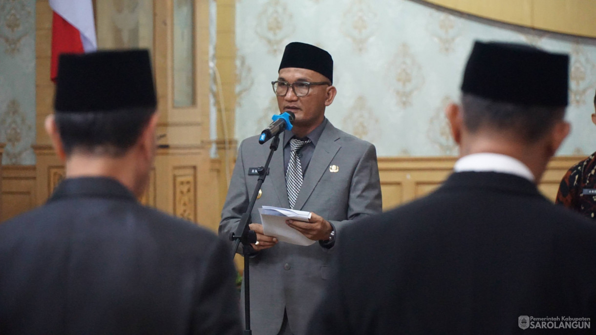 8 Mei 2026 Pelantikan dan Pengambilan Sumpah Janji Pejabat Pimpinan Tinggi Pratama di Lingkungan Pemerintah Kabupaten Sarolangun.