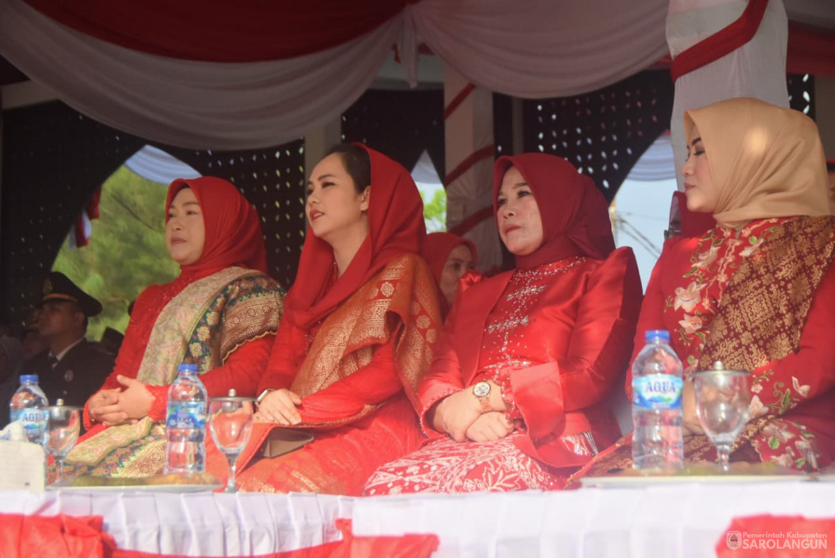 17 Agustus 2025&nbsp; Upacara Peringatan HUT RI ke 80 di Lapangan Gunung Kembang