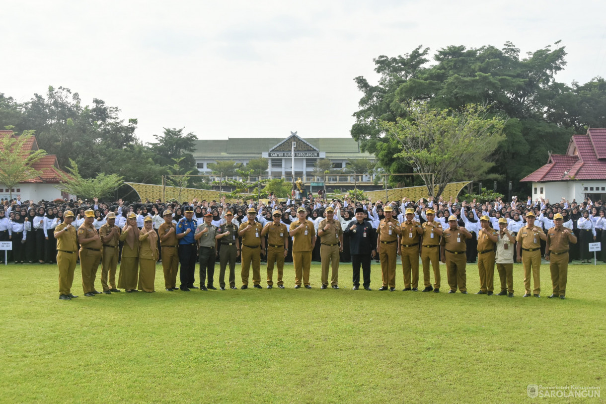 27 Mei 2024 - Apel Gabungan Dan Penyerahan SK PPPK Formasi Tahun 2023 Di Lapangan Gunung Kembang Sarolangun