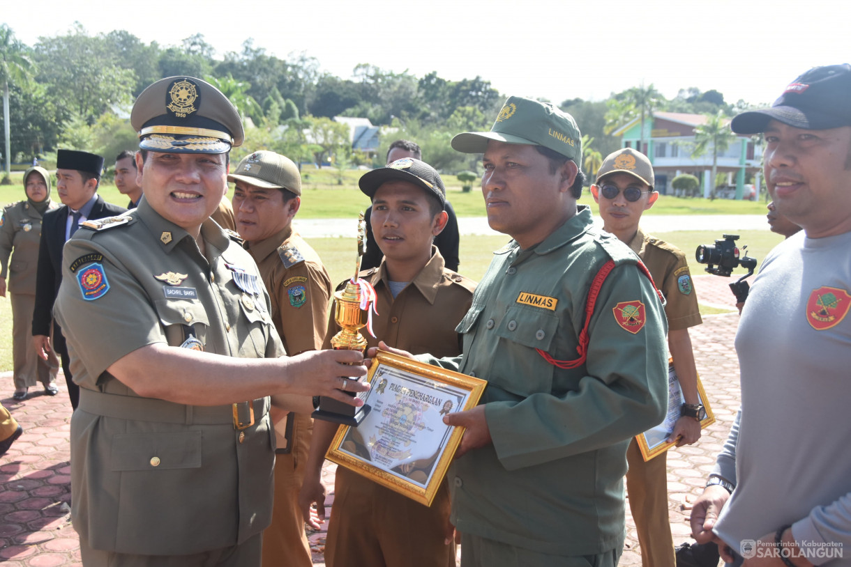 30 April 2024 - Upacara Peringatan Hari Ulang Tahun Satpol PP Ke 74 Dan Satlinmas Ke 62 Di Lapangan Gunung Kembang Sarolangun