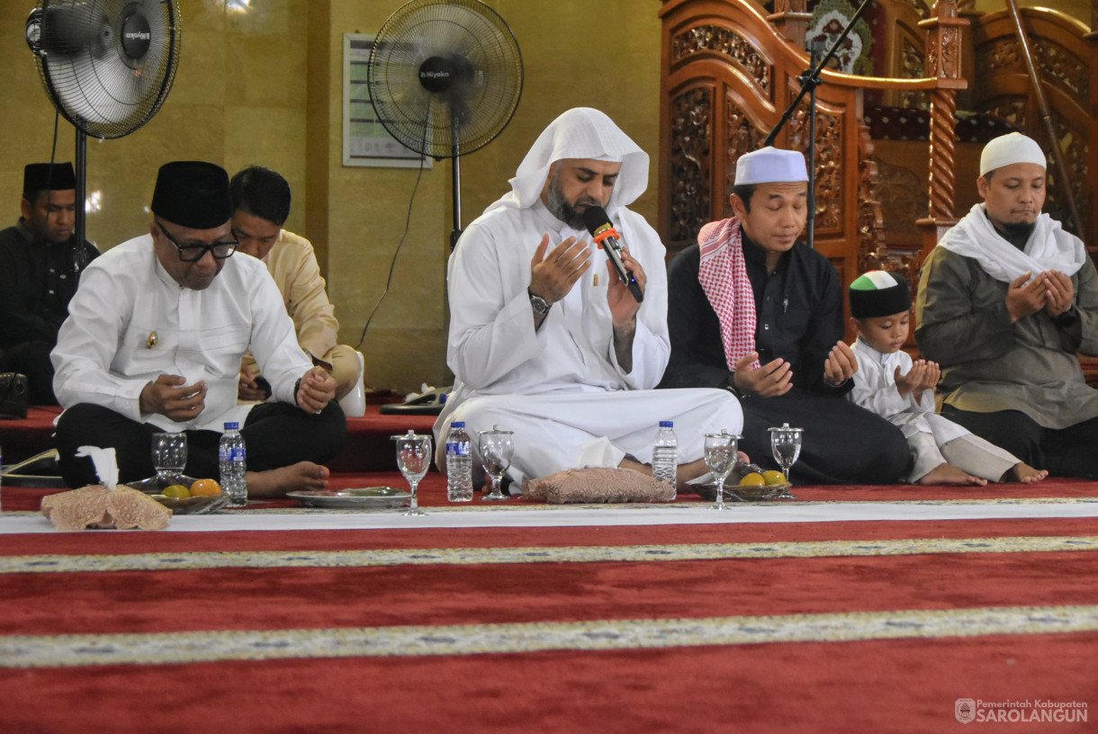 14 Oktober 2024 - Tabligh Akbar Bertempat di Masjid Assulthon Sarolangun 