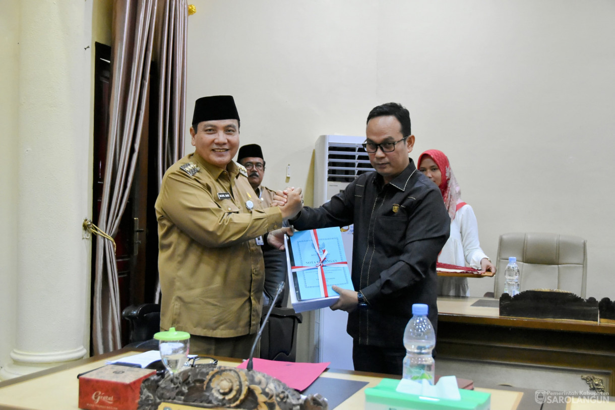 20 November 2023&nbsp; - Penjabat Bupati Sarolangun Menghadiri Rapat Paripurna Tahap I Tingkat I di Gedung DPRD Sarolangun