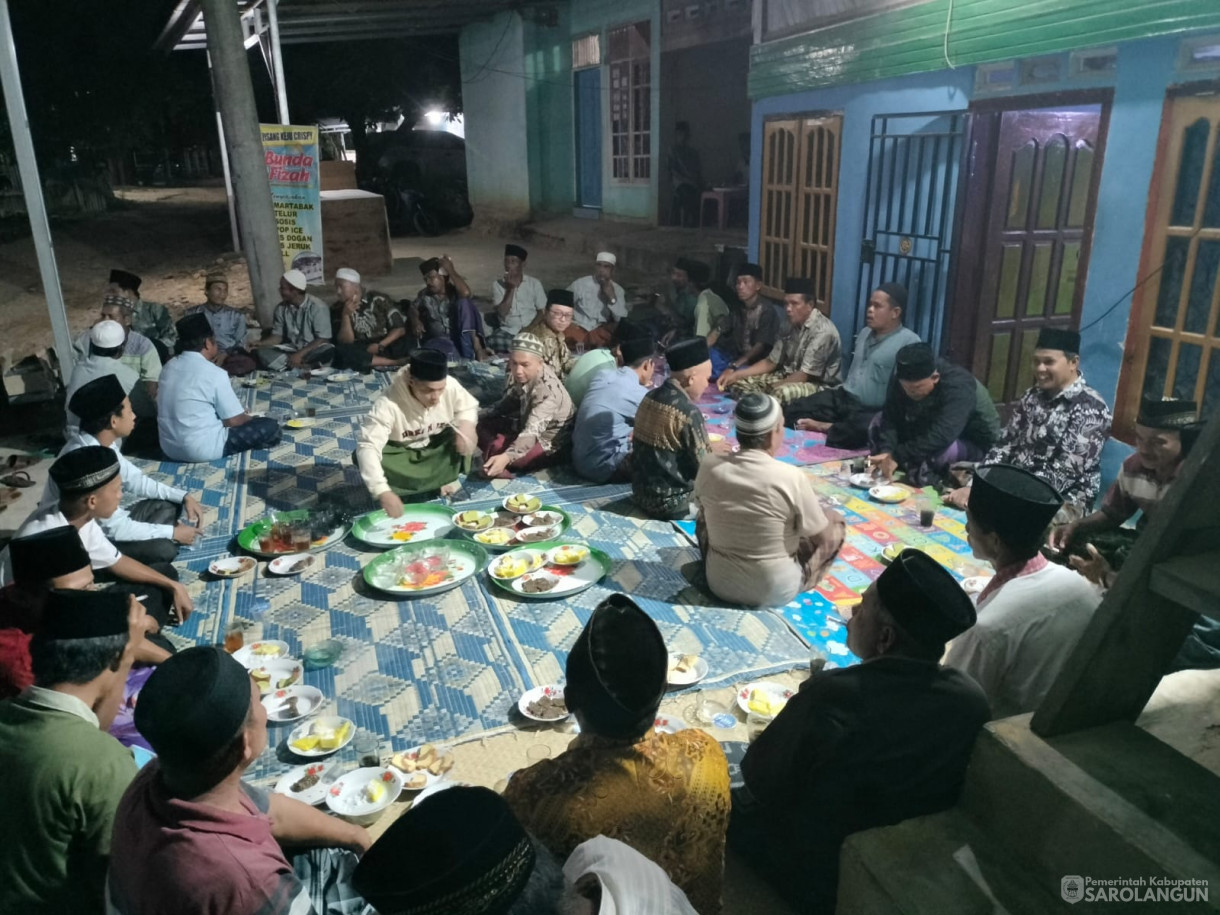 13 Juni 2025 - Bupati Menghadiri Undangan Sedekah 2 kali Nujuh Di Desa Mensao Kecamatan Limun